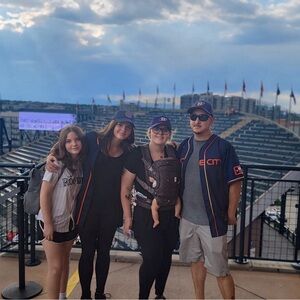 Meet your Posher, Emily